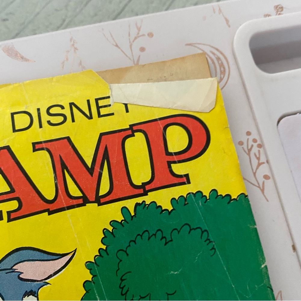 3/$30 Trio of Vintage Disney Comic Books - Picture 3 of 16